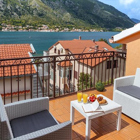 Apartment Busola Kotor Extérieur photo